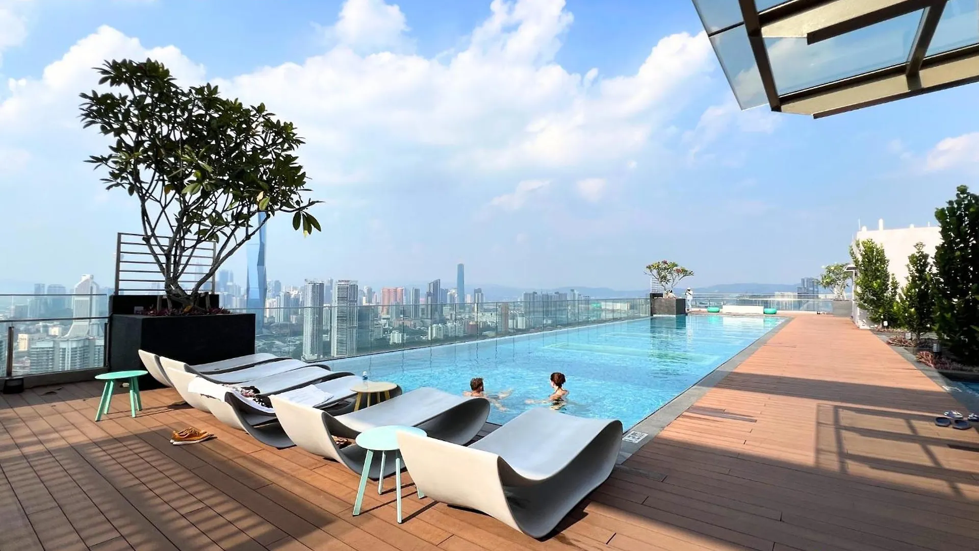 Kl Sentral The Riv Riveria Studio Suite For 2Pax With Wifi Netflix Kuala Lumpur