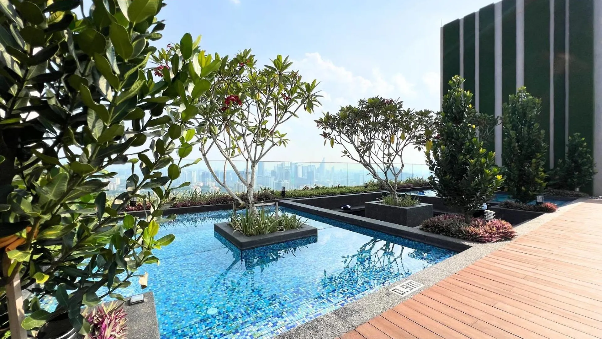 Kl Sentral The Riv Riveria Studio Suite For 2Pax With Wifi Netflix Kuala Lumpur